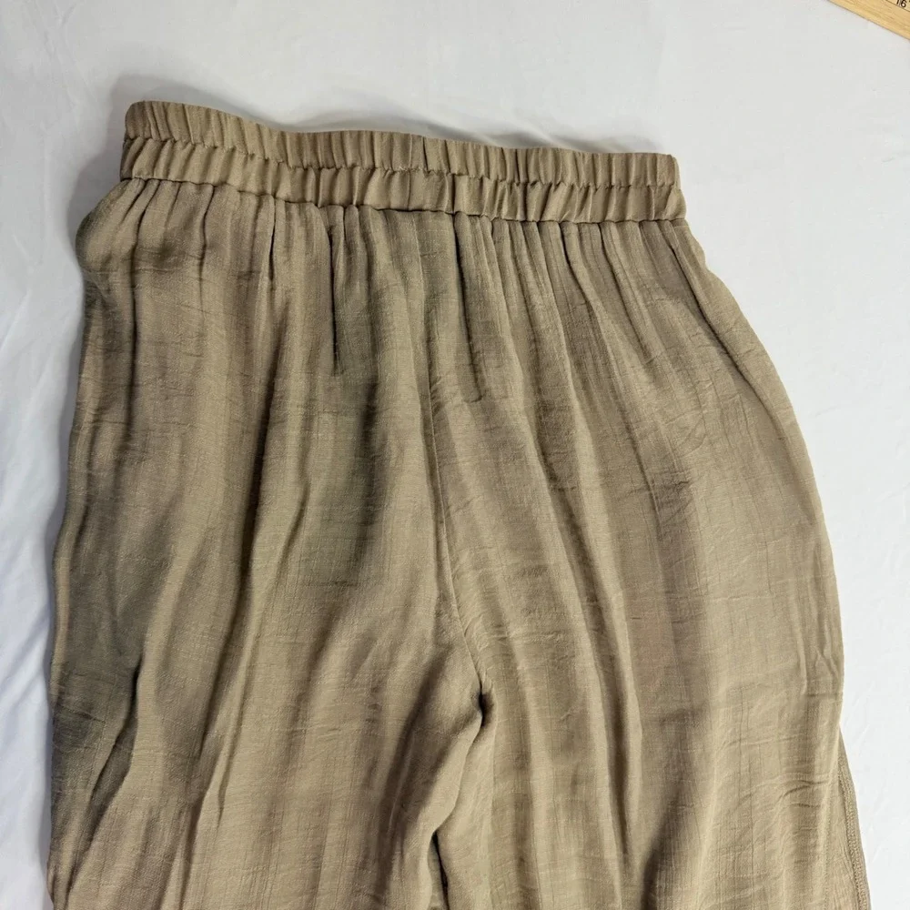 Ania.A lightweight wide